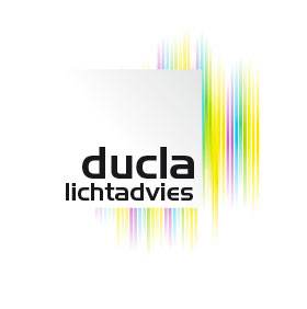 Moof restylde het logo voor Ducla lichtadvies. Kleurrijke lichtbundels komen van achter het logo en geven het een speels modern effect
